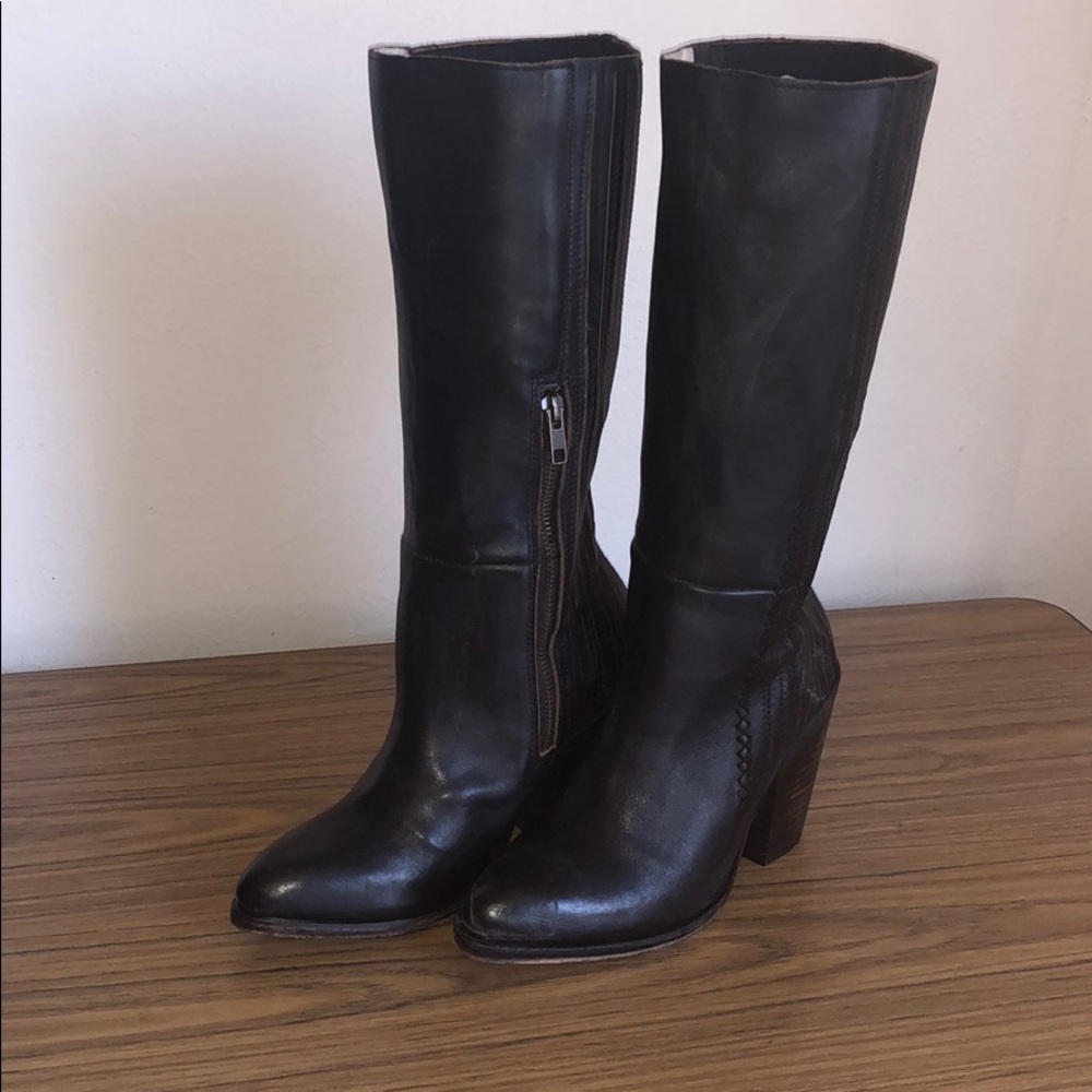 Freebird by Steven Shoes FB Knife